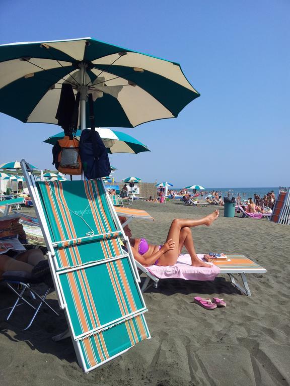 Appartamento Zia Gesina Lido di Ostia Luaran gambar